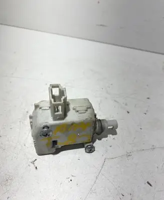 Audi A6 S6 C5 4B Central locking motor 4B9862153