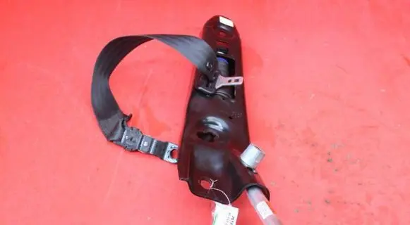 Volvo XC90 Front seatbelt 6157638