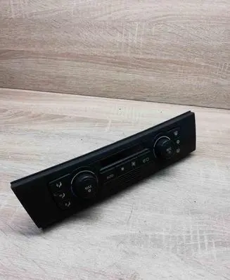 BMW X3 E83 Climate control unit 9110610
