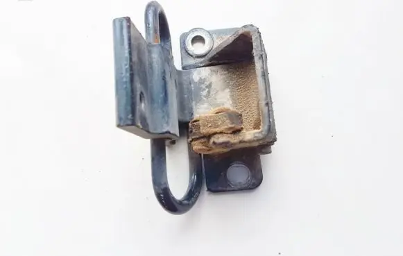 Audi A4 S4 B5 8D Rear door lower hinge 4a0833412a