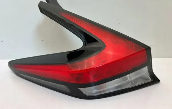 Nissan Leaf II (ZE1) Rear/tail lights 26555-5SH0A