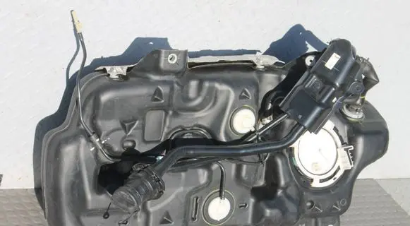 Mazda CX-30 Fuel tank DFR542111CX30 DFR542111