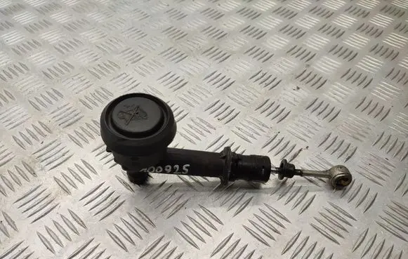 Iveco Daily 6th gen Clutch slave cylinder 