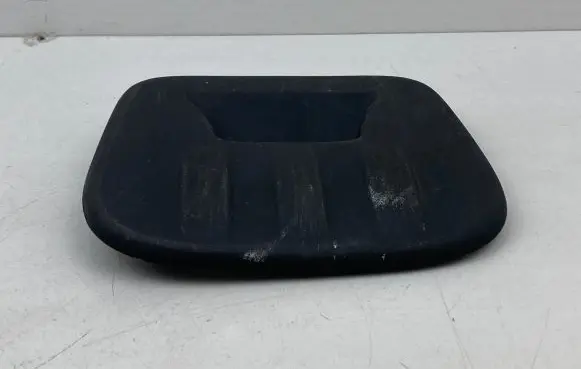 Chrysler Pacifica Rear air vent grill 5SR69DX9AF