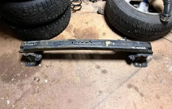 Ford Fiesta Front bumper cross member