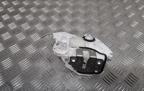 Honda Civic Rear door lock