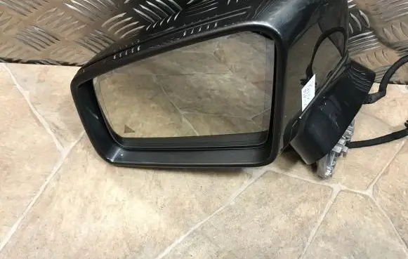 Mercedes-Benz CLS C218 X218 Coupe wind mirror (mechanical) A2188103716