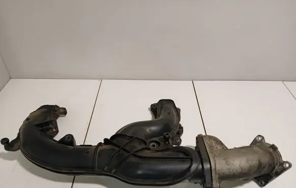 Volkswagen Phaeton Intake manifold 059145762B