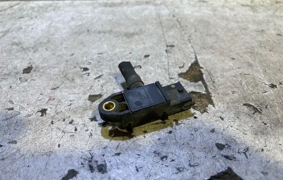 Opel Corsa D Exhaust gas pressure sensor 28403014003 55566186 6K14