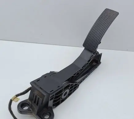 Mercedes-Benz R W251 Accelerator throttle pedal A1643000004