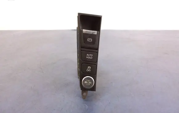 Volkswagen PASSAT B7 Engine start stop button switch 3AB927137A
