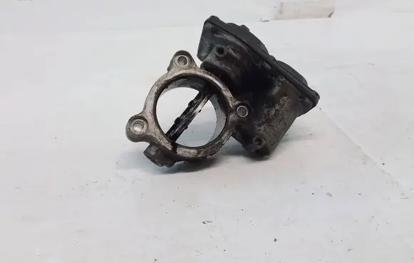 BMW 5 F10 F11 Electric throttle body valve 7810752