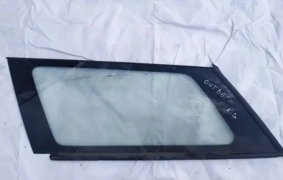 Subaru Outback Rear side window