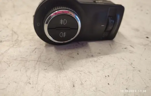 Opel Insignia A Light switch