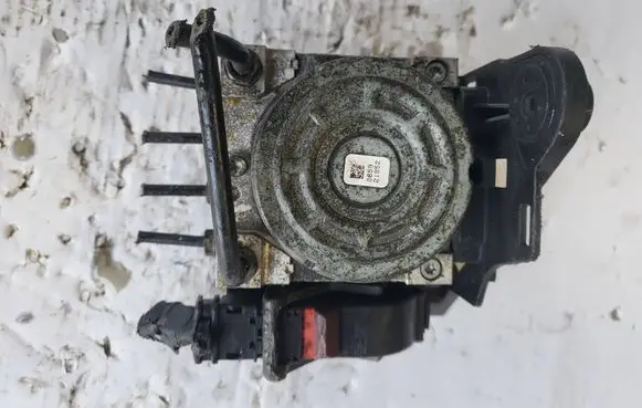Volkswagen PASSAT B8 ABS Pump 28515429233 3Q0907379AB 10091603403