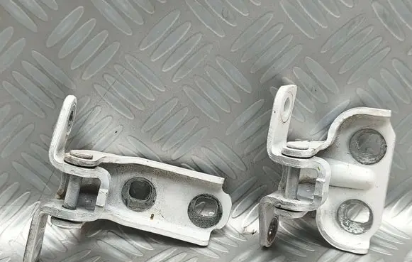 Opel Zafira C Rear door hinge set 