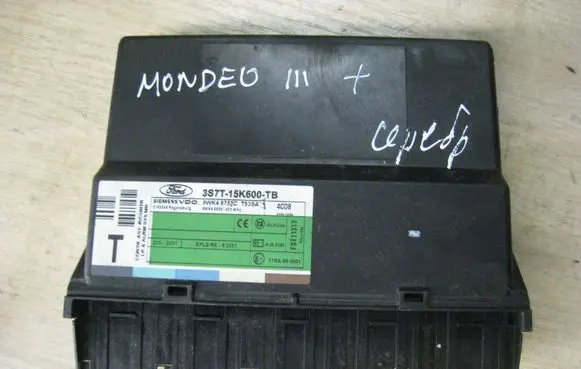 Ford Mondeo Mk III Comfort/convenience module 3S7T15K600TB
