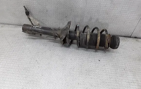 Volkswagen Jetta IV Front shock absorber with coil spring