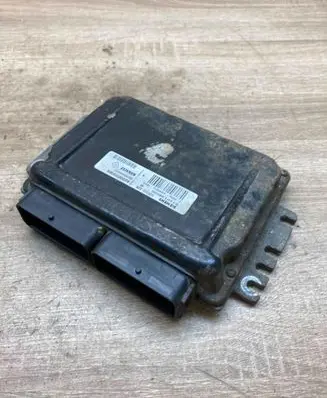 Renault Scenic I Engine control unit/module ECU 8200059086 S110138000B 4062