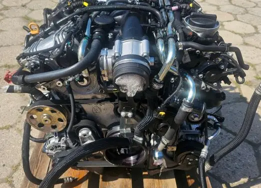 Maserati Ghibli Engine