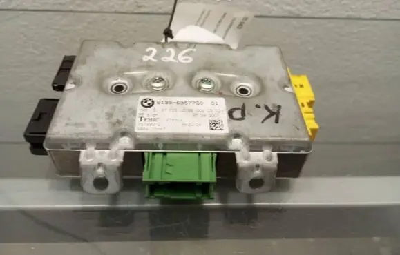 BMW 5 E60 E61 Door control unit/module 6957760 75789012 BBR4125M87