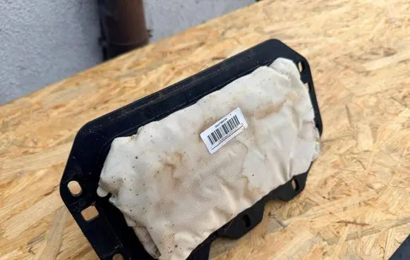 Citroen C5 Passenger airbag 9687717880
