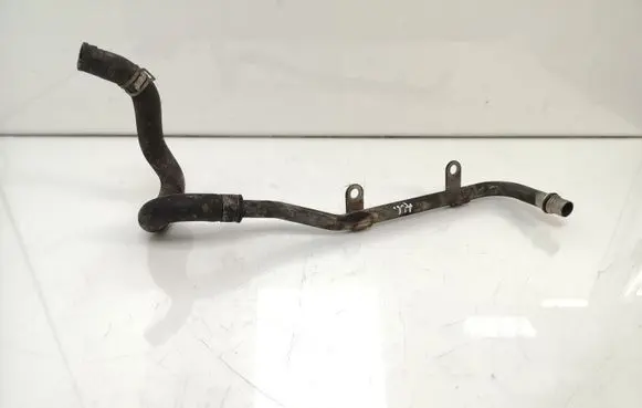 Toyota Avensis T250 Engine coolant pipe/hose