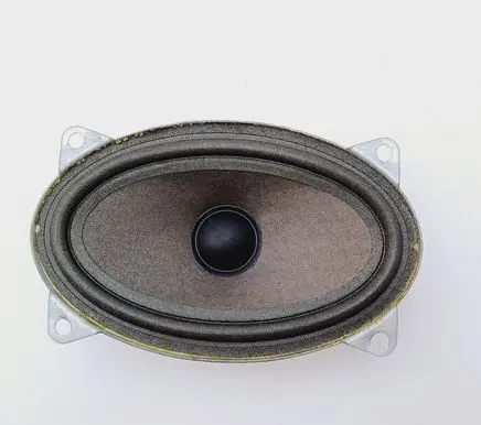Iveco Daily 3rd gen Front door speaker 500336424