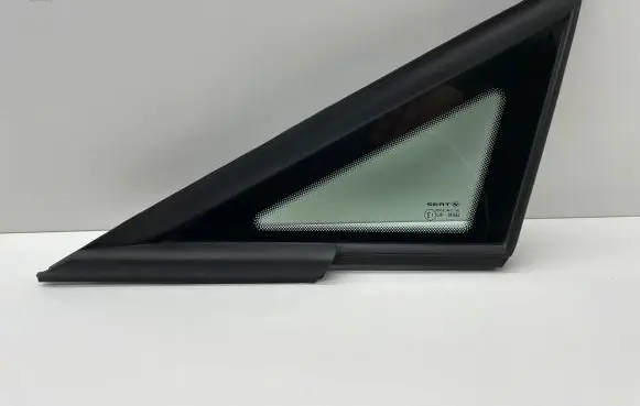 Seat Ibiza IV (6J,6P) Front triangle window/glass 6J0845411
