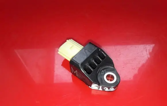 Toyota RAV 4 (XA30) Airbag deployment crash/impact sensor 8983133020 70344VXAF