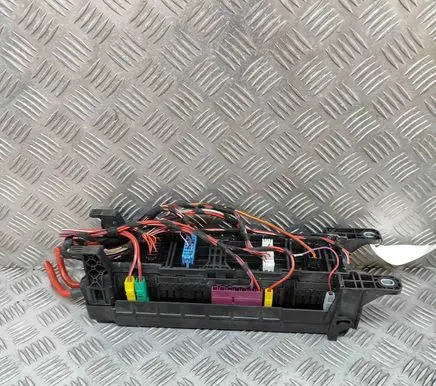 Mercedes-Benz Vito Viano W447 Fuse module A4475460046