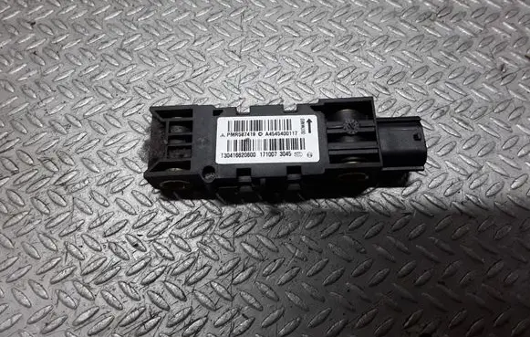 Mitsubishi Colt Airbag deployment crash/impact sensor PMR587419 4545400117