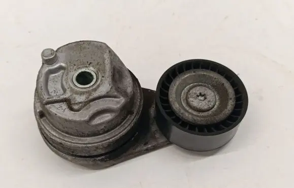 Alfa Romeo Stelvio Generator/alternator belt tensioner 50054734