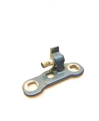 Volvo XC90 Front door upper hinge