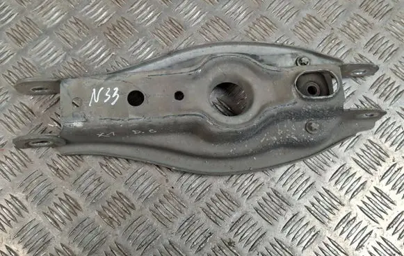 Rear control arm