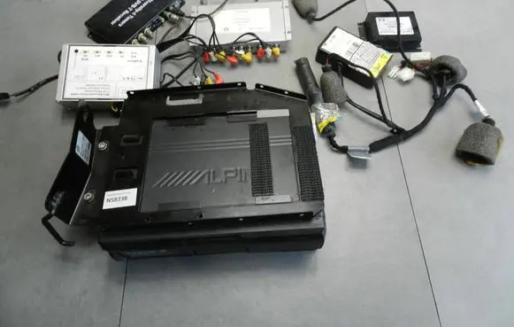 Volkswagen Phaeton CD/DVD changer 3D0035103T 034253