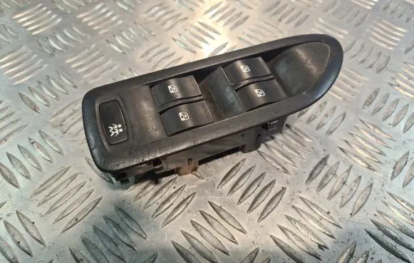 Renault Laguna II Electric window control switch