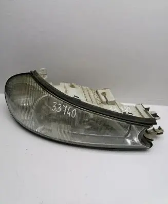 Ford Mondeo MK II Headlight/headlamp 0301098202