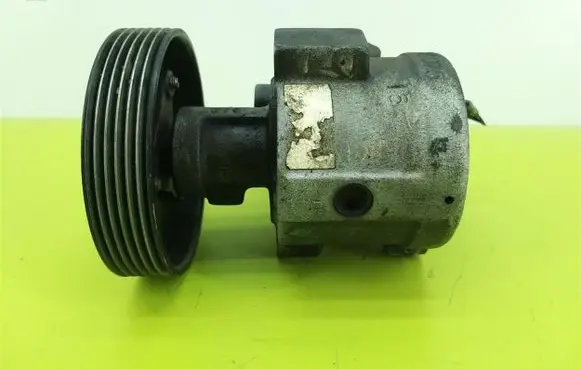 Mercedes-Benz E W210 Power steering pump 7846075