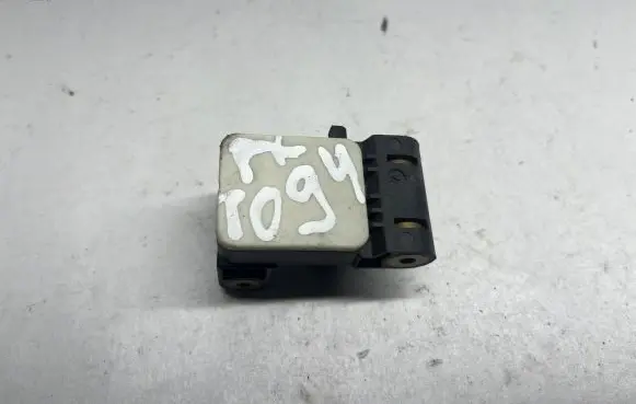 BMW X5 E70 Airbag deployment crash/impact sensor 6911003