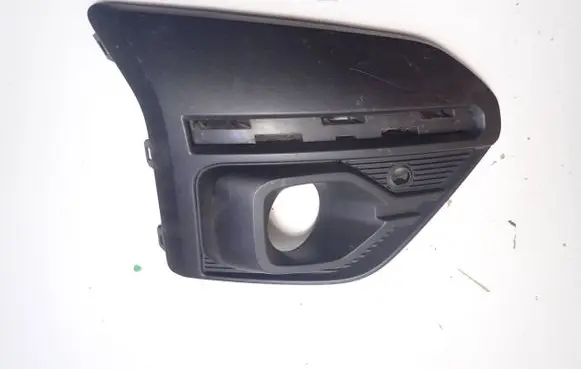 Dacia Sandero III Front bumper corner part panel trim M021847