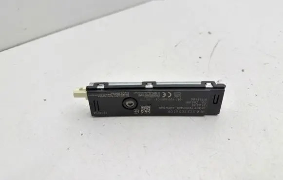 Mercedes-Benz C W206 Aerial antenna amplifier A2239054108