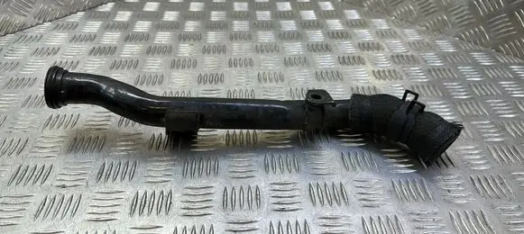 KIA Sorento Engine coolant pipe/hose