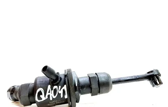 Nissan Qashqai Clutch master cylinder 30610BB30A