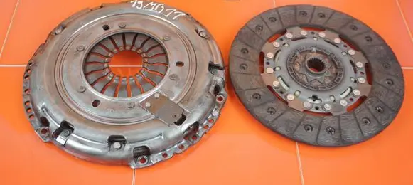 Skoda Octavia Mk1 (1U) Clutch set kit 324084610 19MB11