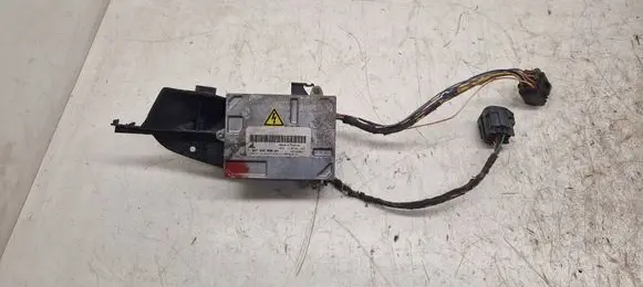 Volvo V50 Headlight ballast module Xenon 1307329098 10EEG050017
