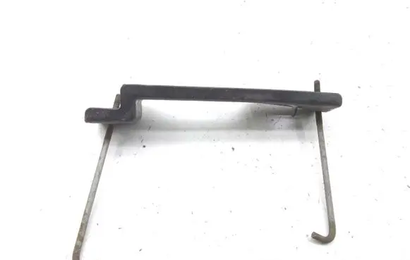 Honda CR-V Battery bracket 