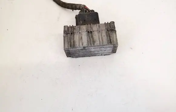 Opel Astra G Glow plug pre-heat relay 55354141 51299018a