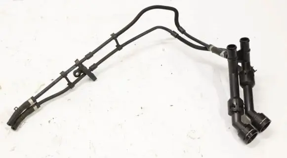 Audi A4 S4 B9 8W Engine coolant pipe/hose 04L122157CK