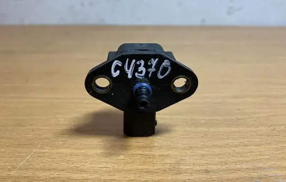 Mercedes-Benz E W210 Air pressure sensor A0041533128